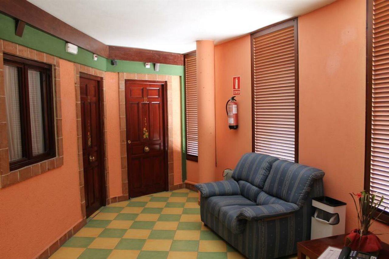 Leon Dormido Rooms & Apartments Polop Luaran gambar